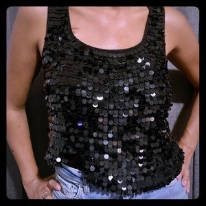 Jeweled mesh tank